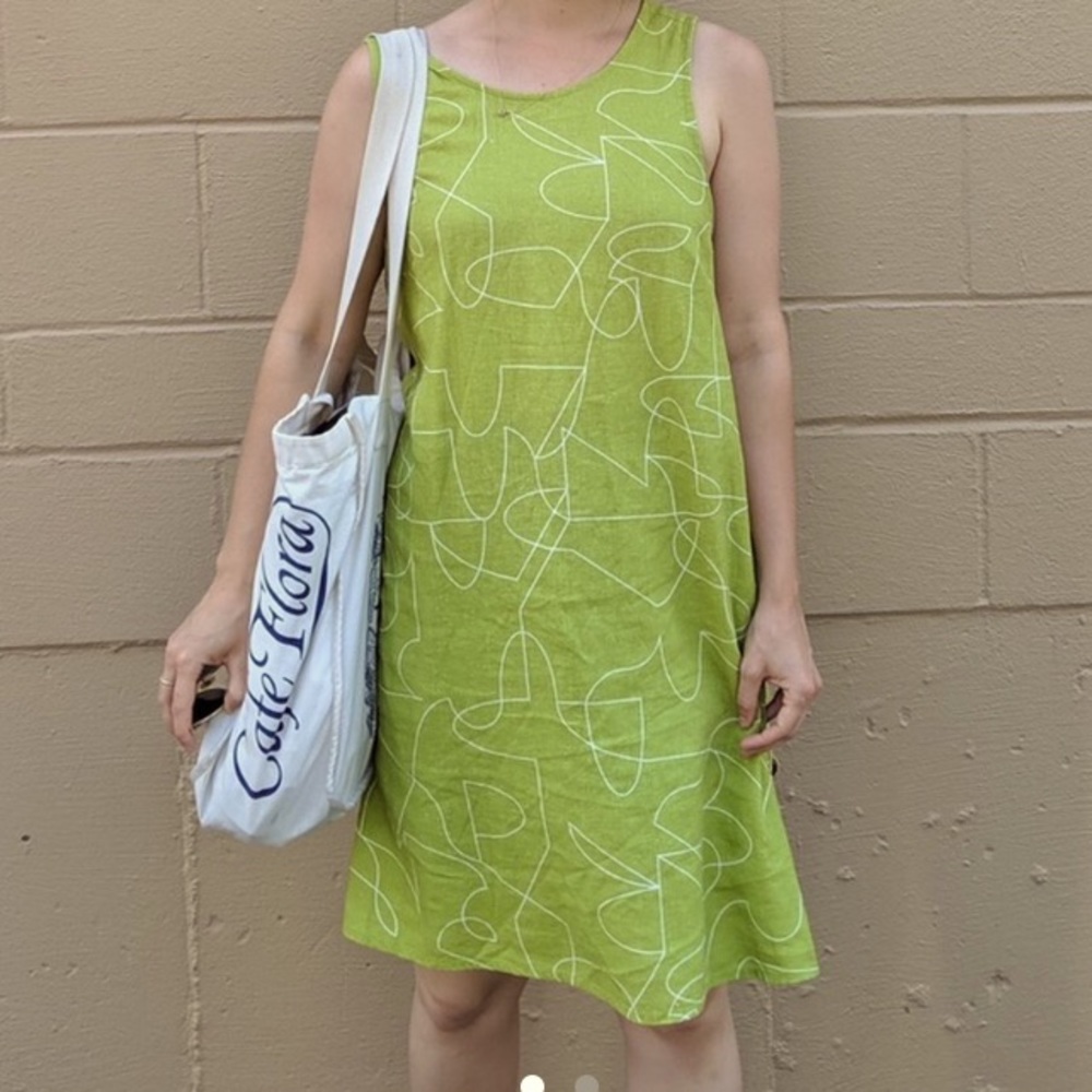 Dusen Dusen *rare* twist back dress, size XS